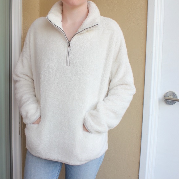 Aerie Fuzzy Quarter Zip Sweatshirt - Picture 3 of 4